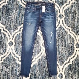 American Eagle AEO distressed jeggings